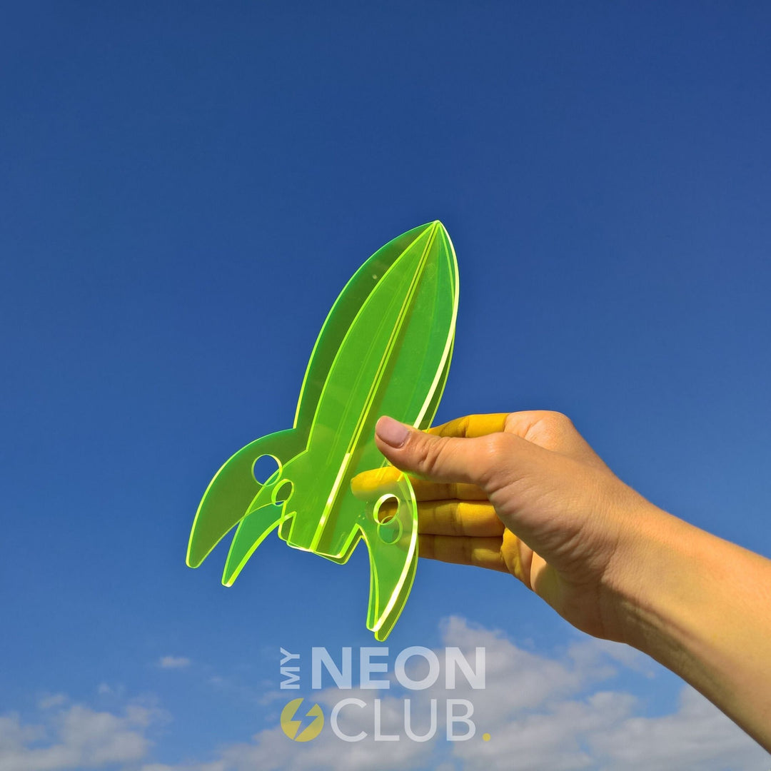 Sculpture en Acrylique Néon - Fusée