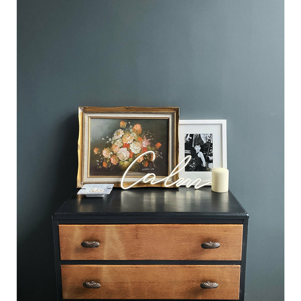 CALM Néon Personnalisé | Enseigne LED Au Maroc – MyNeonClub