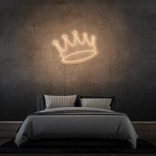 Crown Néon Personnalisé | Enseigne LED Au Maroc – MyNeonClub