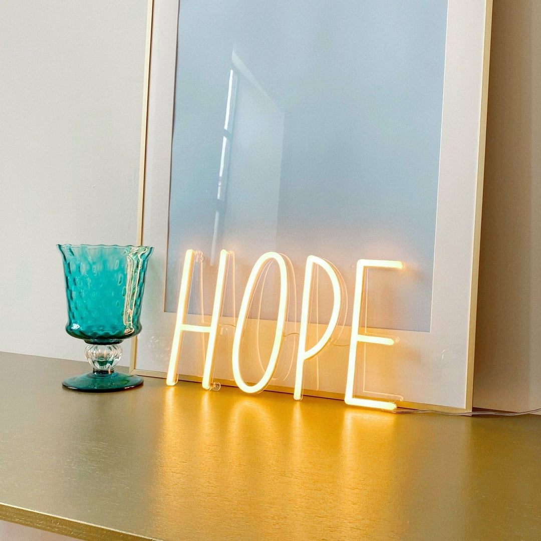 HOPE Néon Personnalisé | Enseigne LED Au Maroc – MyNeonClub