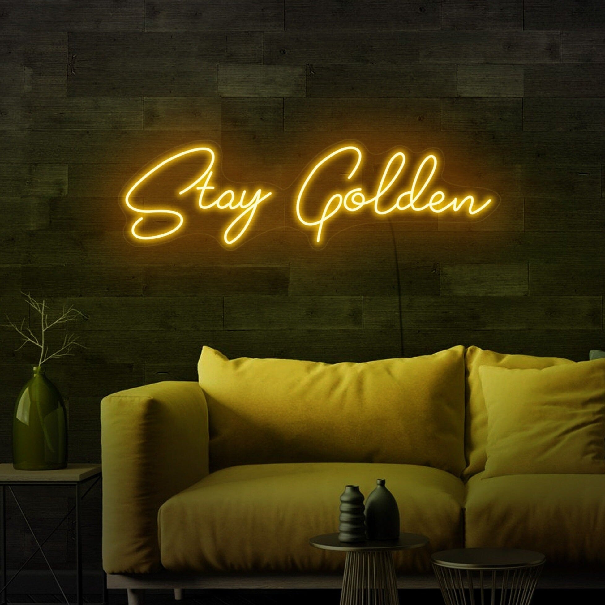 Stay Golden Néon Personnalisé | Enseigne LED Au Maroc – MyNeonClub