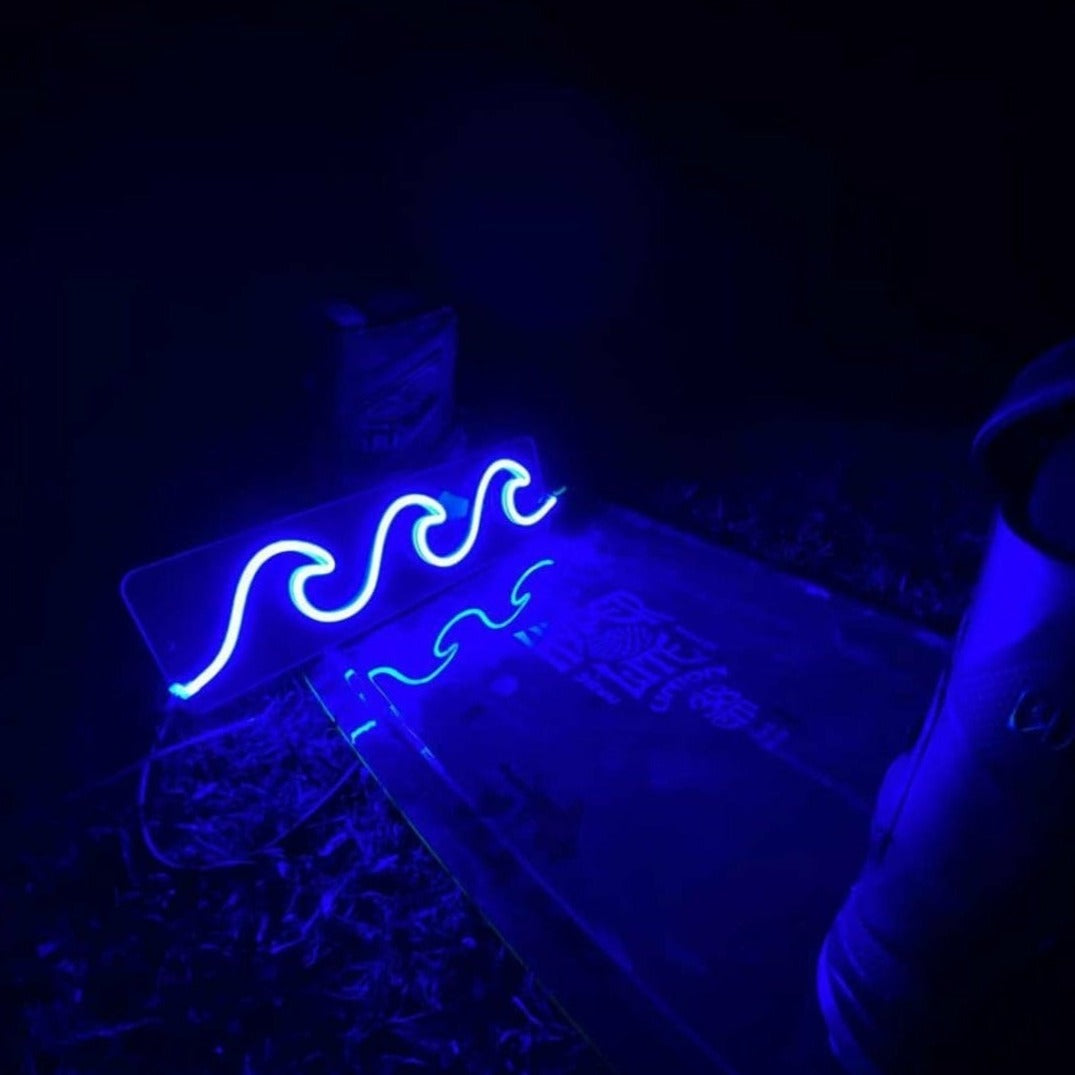 Ocean Wave Néon Personnalisé | Enseigne LED Au Maroc – MyNeonClub